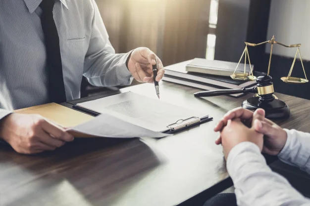 Early Warning Signs You May Need A Liquidation Lawyer